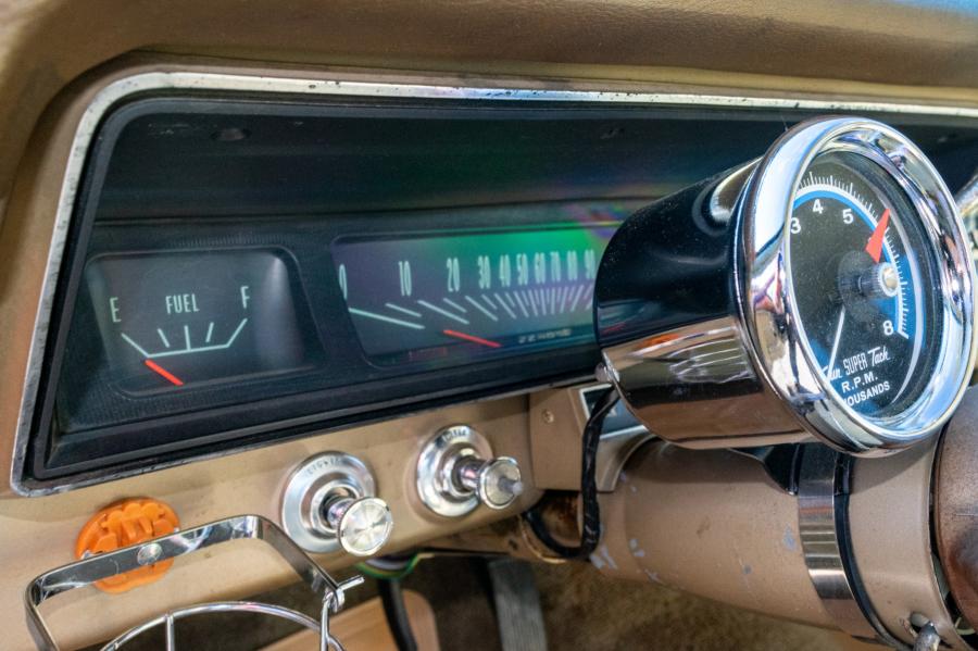 Панель приборов Chevrolet Chevy II Nova Sedan (11569) 1966 года  (фото 51 из 102)